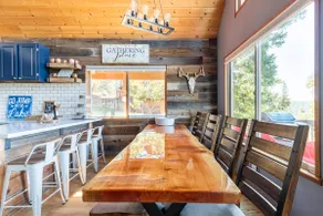 Free Nt. Sleeps16. Hot Tub. Pool Tbl. Walk2BLS. - Image 4