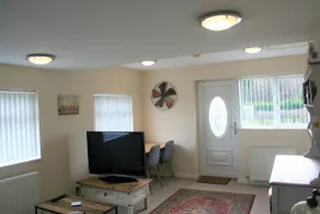 Double Bedroom Flat- Burntwood - Image 4