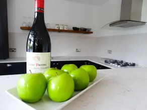 Woldsend a Cotswold escape (Sleeps 9 adults) - Image 4