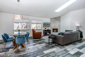 Modern home in NW Bend (w/HOT TUB!) Walk to Shops! - Image 2