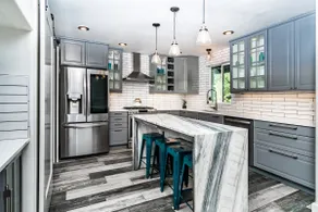 Modern home in NW Bend (w/HOT TUB!) Walk to Shops! - Image 3