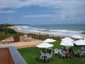 Cozy apartment in a beachfront condominium. - Image 3