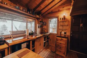 ”BIG” Tiny House with Columbia River views - Image 5