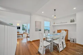 Panoramic Views on Walter - Image 4