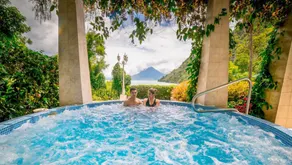 MAJESTIC VIEW EVER, IN A FORMIDABLE PLACE TO STAY - Image 2