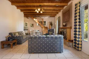 Ilenia's 3 Bedroom House With Private Pool - Image 5
