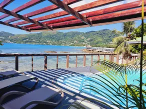 Drake Seaside Studio Apartments - Image 2