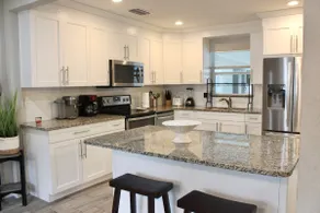 3BR Heated Pool Home near Clearwater Beach - Image 5