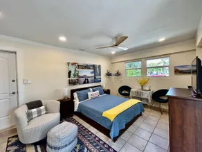 Walk to Mizner/Brightline, Parking, Wi-Fi, Patio - Image 4