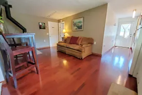 Cozy Apt attached to house - Image 2