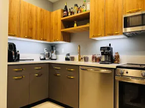 Luxury 2 Bedroom flat with Balcony - Image 4