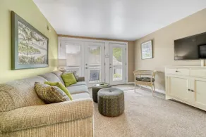 Holiday Hill Apartment 702 - Image 3