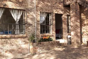 13 @ Rhino Flat1 - Image 3