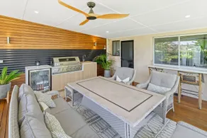 Luxury Spa Beachfront Moana - Image 4