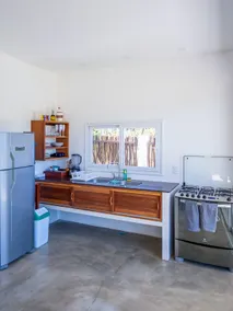 Spacious holiday home with privacy, close to beach - Image 5