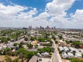 Ideal for Couples. Great value. Close to Downtown - Image 3