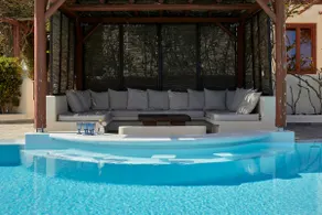 Aquaria 7 BDR Luxury Villa-Private Pool & Jacuzzi-Breakfast incl.,Concierge,Maid - Image 4