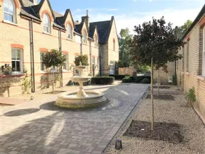 Charming Mews House near Windsor Castle, London and Ascot - Image 4