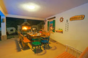Villa Marela with Heated Swimming Pool - Image 3