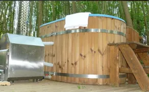 Nightingale Camp private Glamping with hot tub - Image 4
