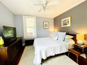 Cozy Retreat Bungalow 20 min to downtown Baltimore - Image 3