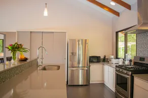 Villa Las Brisas, breezy ocean view with private pool! - Image 5