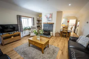 Cliff Walk Cottage - Image 3