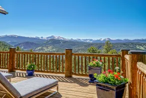 Stunning Mountain Views from Tudor Log Home - Image 2