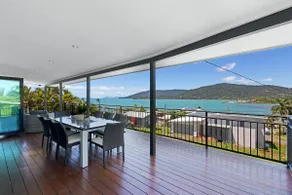 Airlie Escape - Image 2