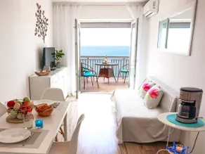 SUNSET-OASE by the sea apartment 5 - Image 4