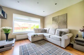 No.17 Serviced Apartment - Image 4