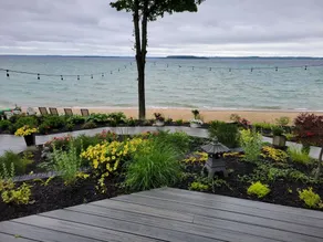 Private apartment, sandy beachfront on West Bay TC - Image 3
