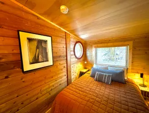 Quiet Seclusion at Trade River Retreat Cabin - Image 4