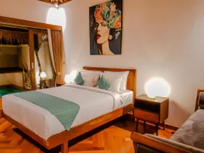 Damayanti Villa with Private Pool - Image 2