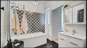 Air conditioned bedrooms Free cancellation - Image 3