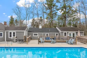 Kennebunk/Kennebunkport Beach House w/Pool! - Image 5