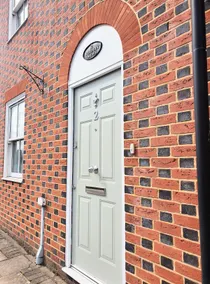 Charming Mews House in the Heart of Lymington - Image 2