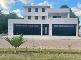 Casa Blanca - Image 4