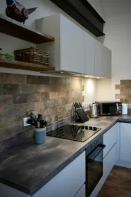 The Bull Pen - Barn conversion 3 Ensuite bedrooms - Image 5