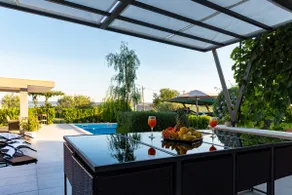 Villa Toni mit Schwimmbad - Image 4