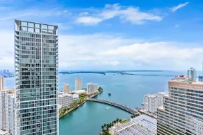 2BD PH W/ Top Views & Five-Star Amenities | W 49 - Image 2