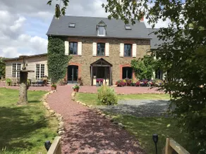 Maison La Criere - Normandy farmhouse sleeps 14 - Image 2