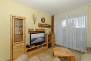 Apartment near the beach at the marina - Image 4