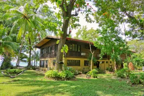 Blue Beach Home. Spanish beachfront house. - Image 2