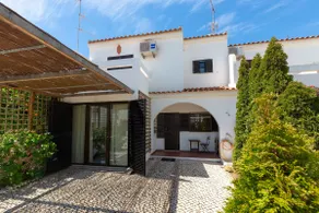 Family vacation home - Image 2