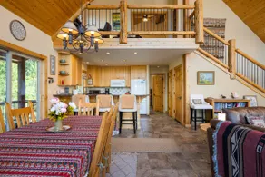 Chalet mit herrlicher Aussicht, einem Whirlpool, einem Grill und einem Kamin. Haustiere willkommen! - Image 3