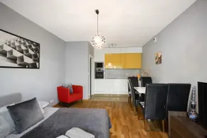 ClickTheFlat Artistic Estate Apartment - Image 2