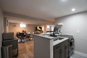Beautiful Pet Friendly Home With Swamp Cooler - Image 4