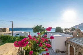 Traditional house by the sea - Image 3