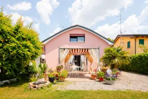 Chalet with garden & private pool near Bologna - Image 2